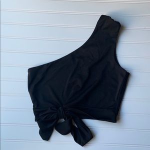 One shoulder knotted crop tank top